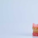 Protez Diş Temizliği: Sağlıklı Gülüşlerin Koruyucusu 